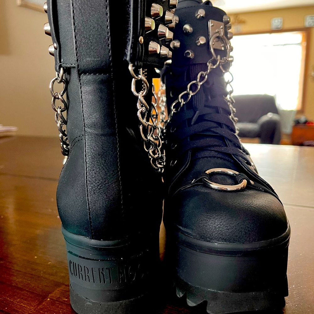 Current mood O ring platform sneaker